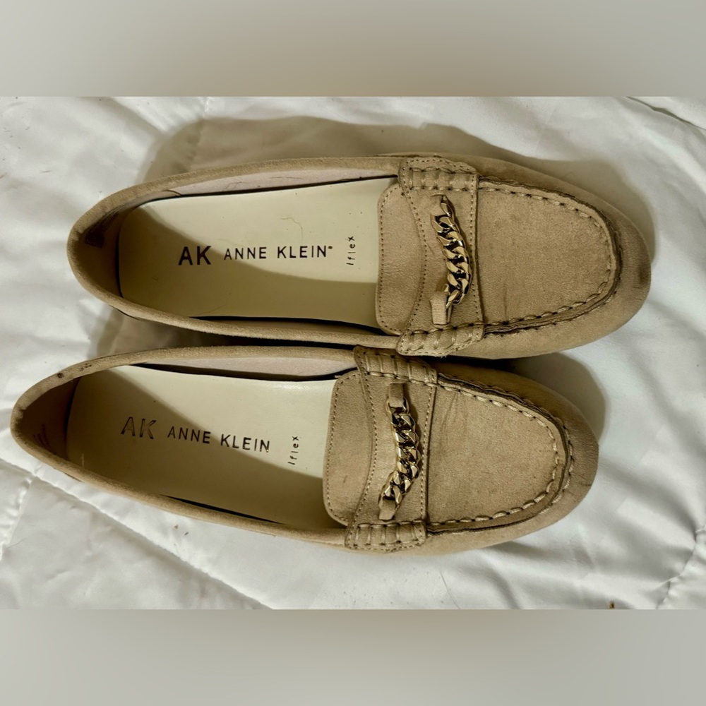 Ann Klein flats size 8
